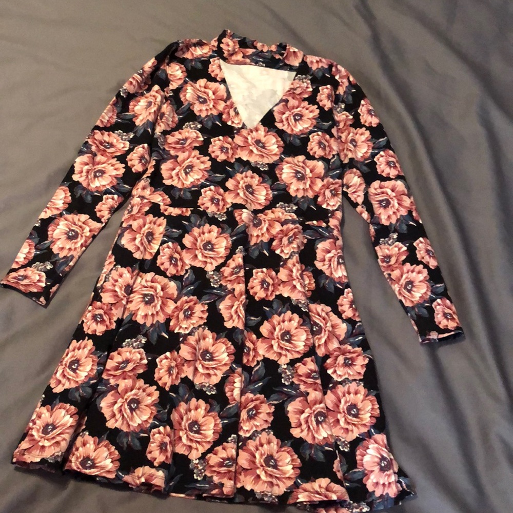 Mama needs a new dress!